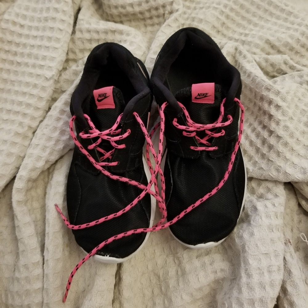Girls Nike Shoes
